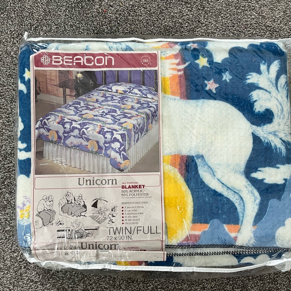 Vintage Beacon unicorn all purpose blanket